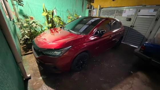 HONDA CITY 1.5 i-VTEC FLEX HATCH TOURING SPORT CVT HONDA CITY 1.5 i-VTEC FLEX HATCH TOURING SPORT CVT